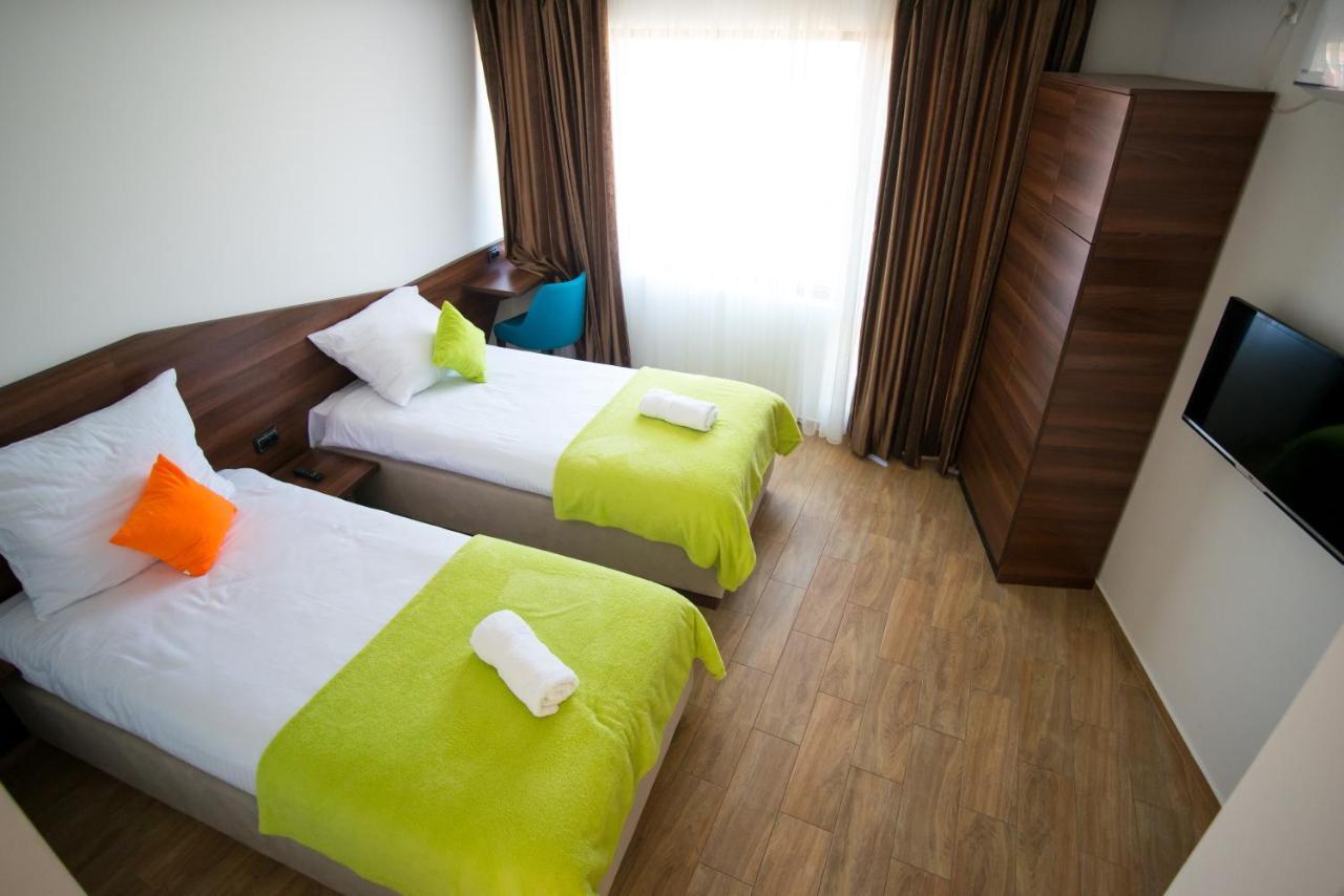 Apel Luxury Lägenhet Ni Exteriör bild
