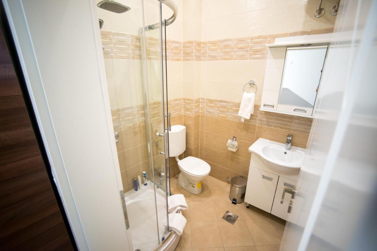 Apel Luxury Lägenhet Ni Exteriör bild